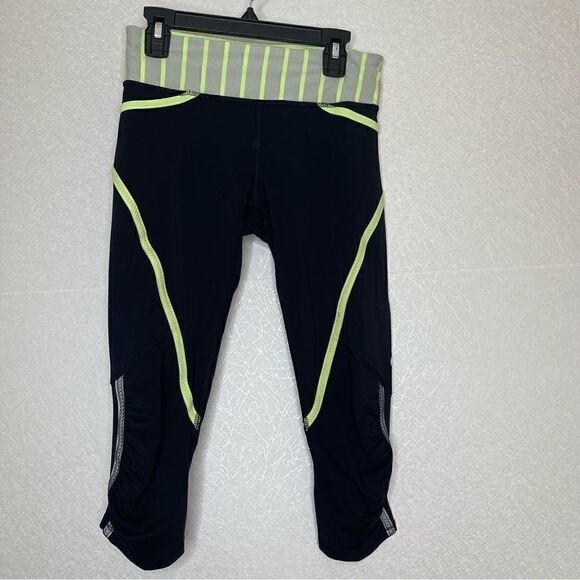 Lululemon Run Pace Crop Legging Black and Neon Yellow 4 - Picture 3 of 9